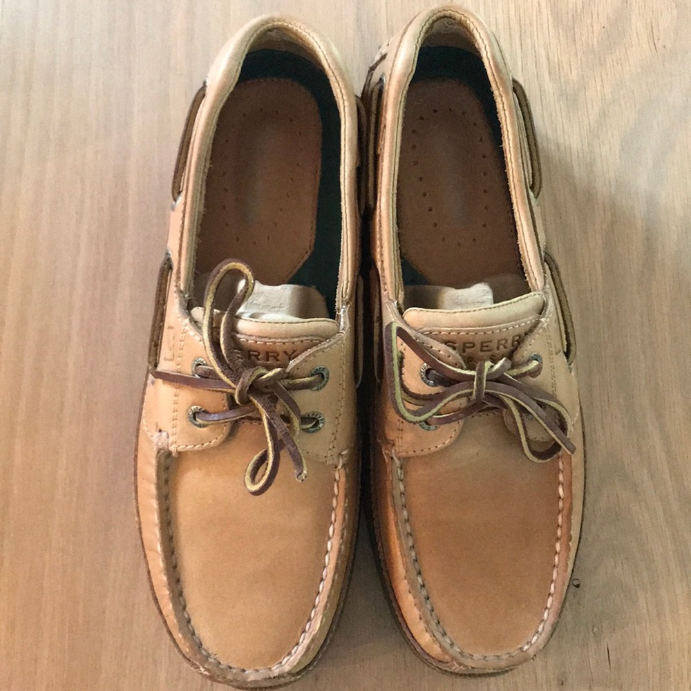Brand new Sperry